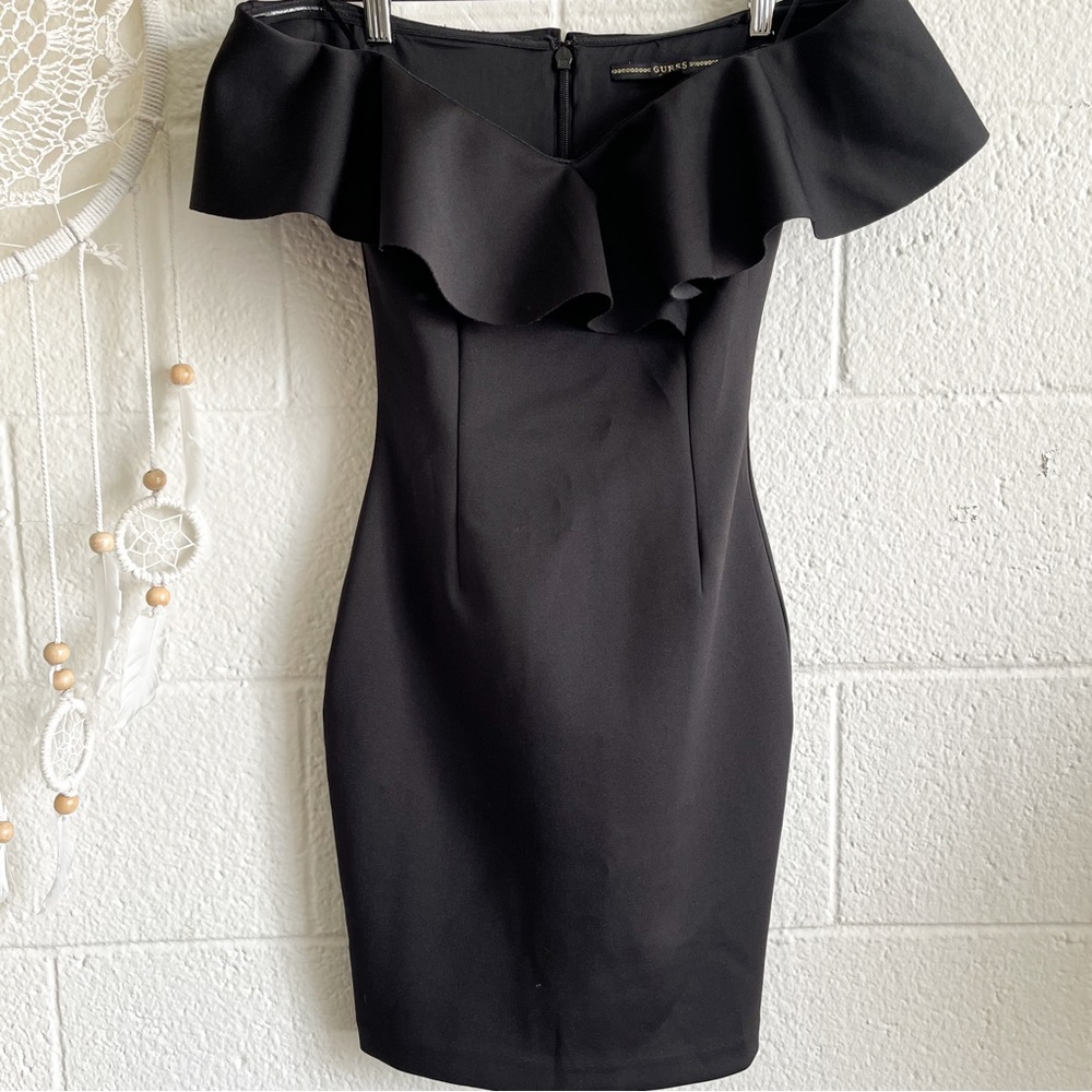 Guess Black V-Neck Ruffle Off Shoulder Mini Dress - Picture 6 of 13
